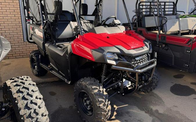 2025 Honda Pioneer 700-4