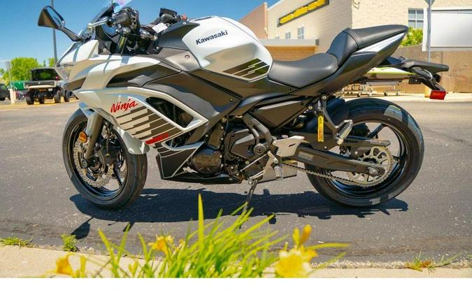 2026 Kawasaki Ninja® 650 ABS