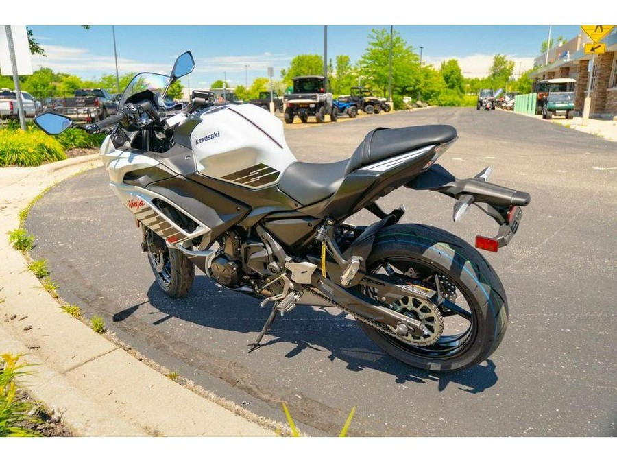 2026 Kawasaki Ninja® 650 ABS