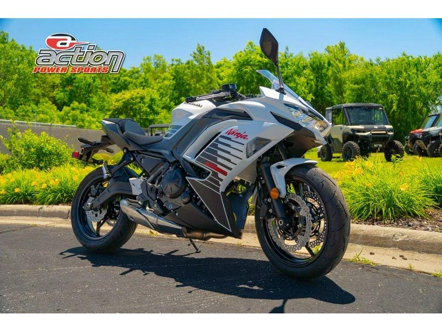 2026 Kawasaki Ninja® 650 ABS