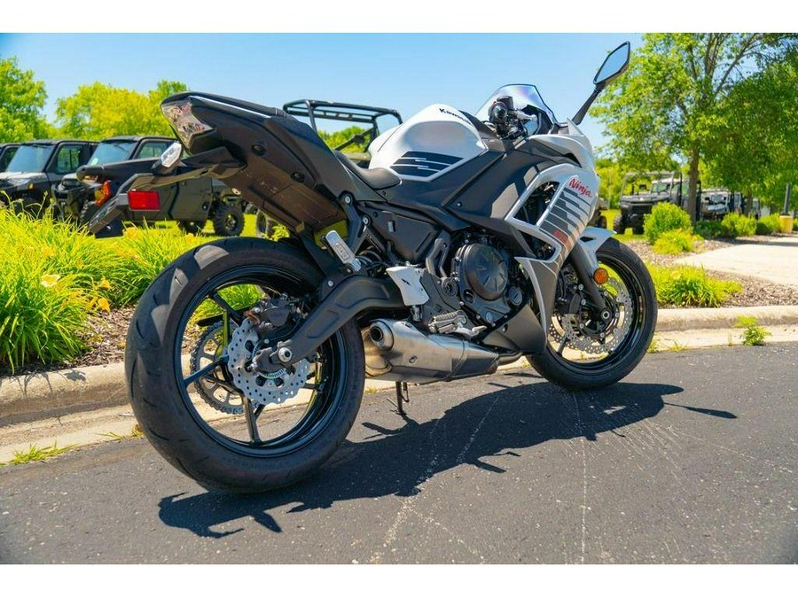 2026 Kawasaki Ninja® 650 ABS