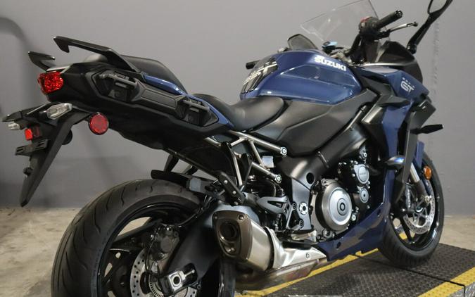 2022 Suzuki GSX-S1000