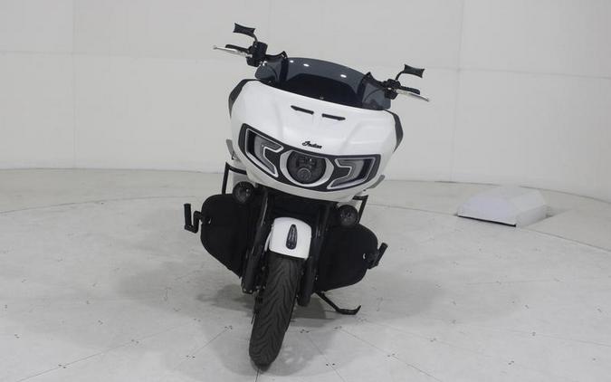 2021 Indian Motorcycle® Challenger® Dark Horse White Smoke