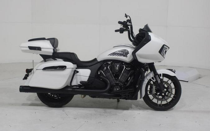 2021 Indian Motorcycle® Challenger® Dark Horse White Smoke