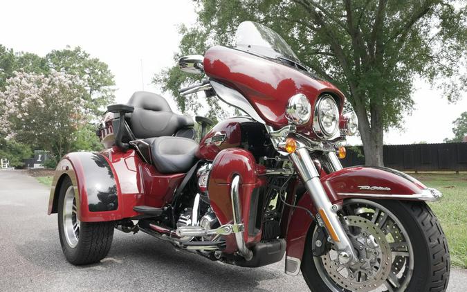 FLHTCUTG 2024 Tri Glide Ultra