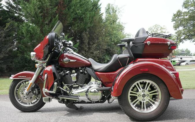 FLHTCUTG 2024 Tri Glide Ultra