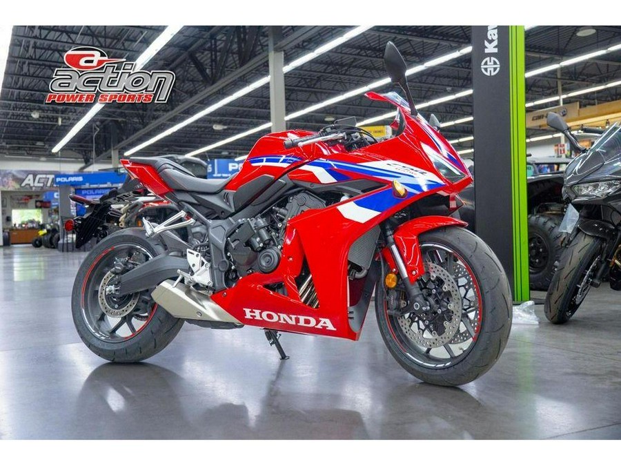 2026 Honda CBR650R E-Clutch