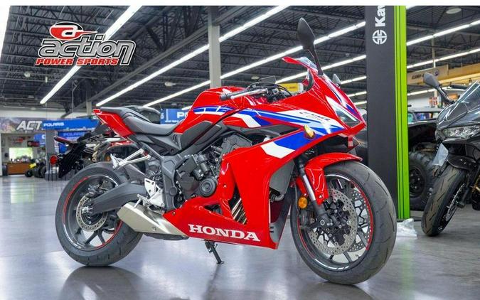 2026 Honda CBR650R E-Clutch