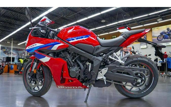 2026 Honda CBR650R E-Clutch