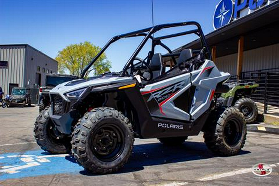 2024 Polaris RZR 200 EFI