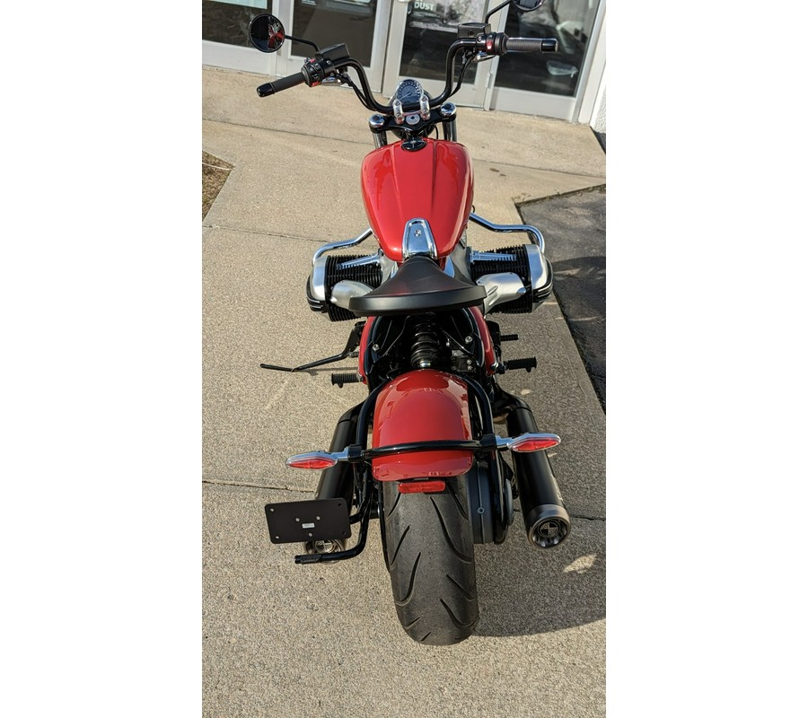 2022 BMW R18 CUSTOM BOBBER