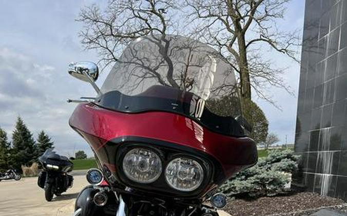 2011 Harley-Davidson® FLTRUSE - CVO™ Road Glide® Ultra