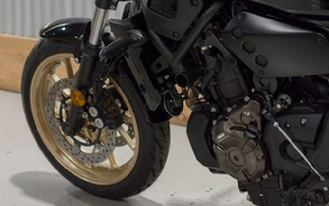 2025 Yamaha XSR 700