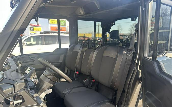 2026 Can-Am® Defender MAX Limited HD11