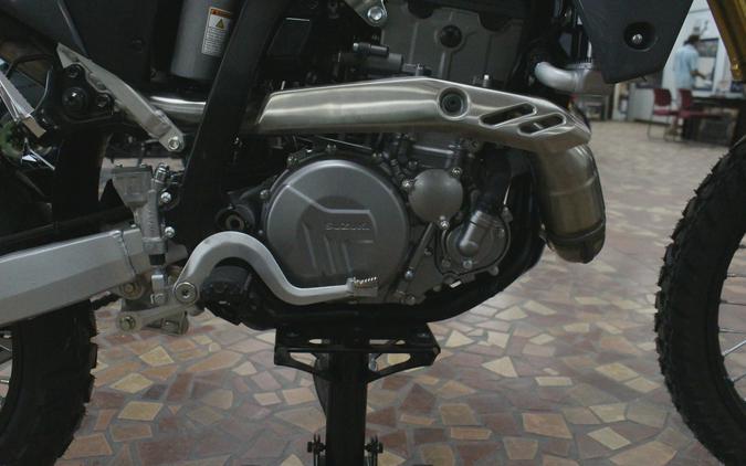 2025 Suzuki DR-Z4S DR-Z4S - S7100720