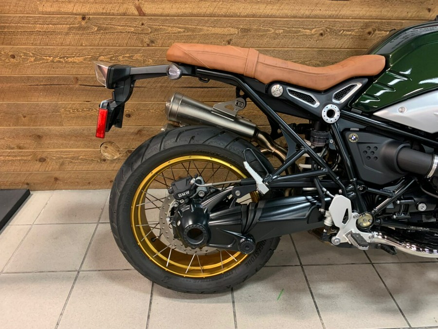 2021 Bmw R NINE T San Remo Green