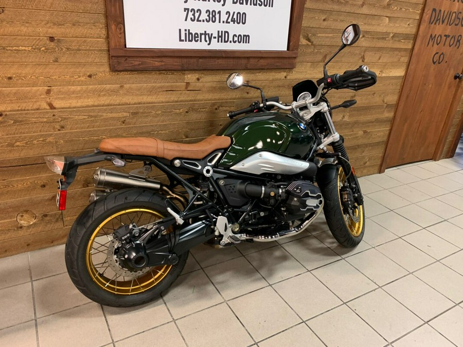 2021 Bmw R NINE T San Remo Green