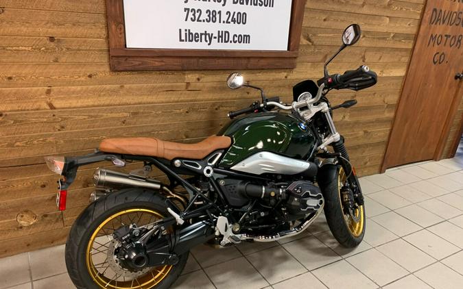 2021 Bmw R NINE T San Remo Green