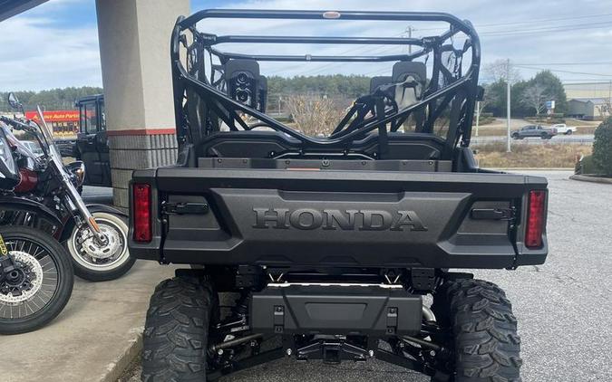 2024 Honda® Pioneer 1000-6 Deluxe Crew