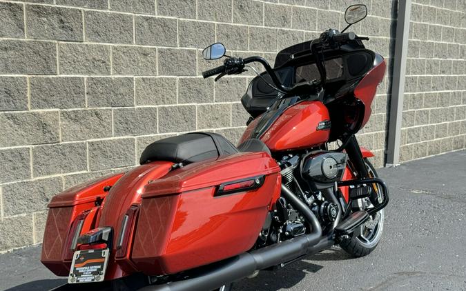 FLTRX 2024 Road Glide™