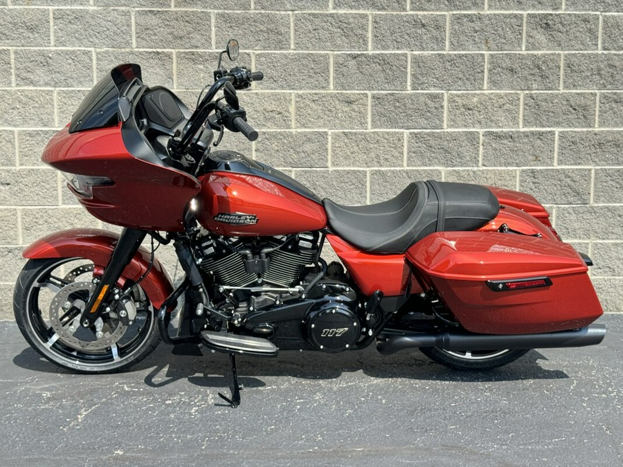 FLTRX 2024 Road Glide™