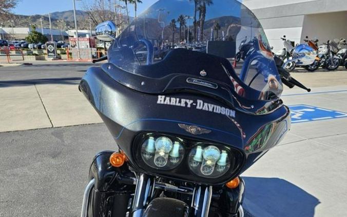 2013 Harley-Davidson® FLTRXSE2 - CVO™ Road Glide® Custom®