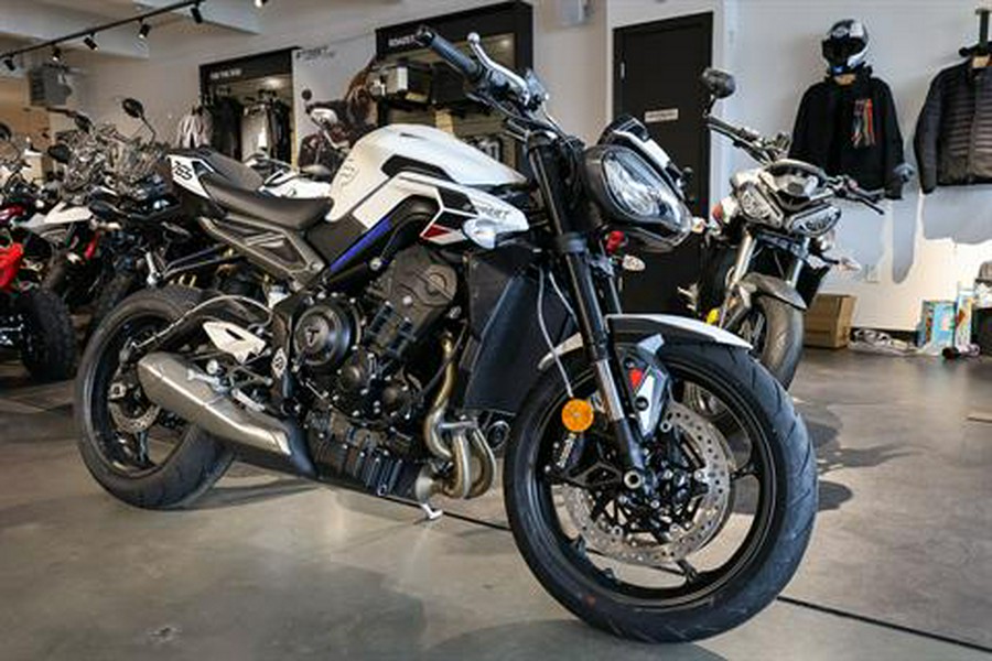 2024 Triumph Street Triple 765 R