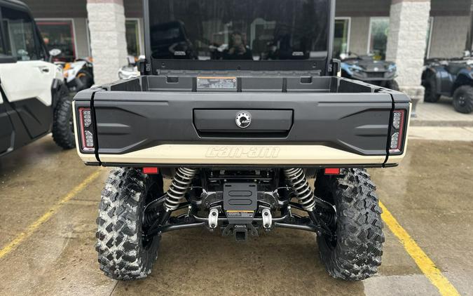 2026 Can-Am® Defender MAX Limited HD11 Desert Tan & Carbon Black