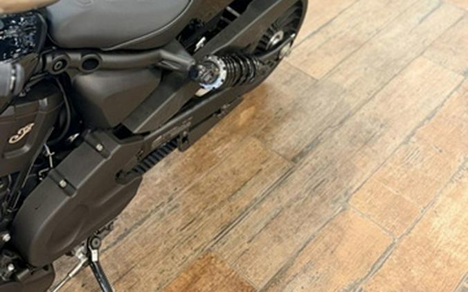 2025 Indian Scout Sixty Classic Black Metallic