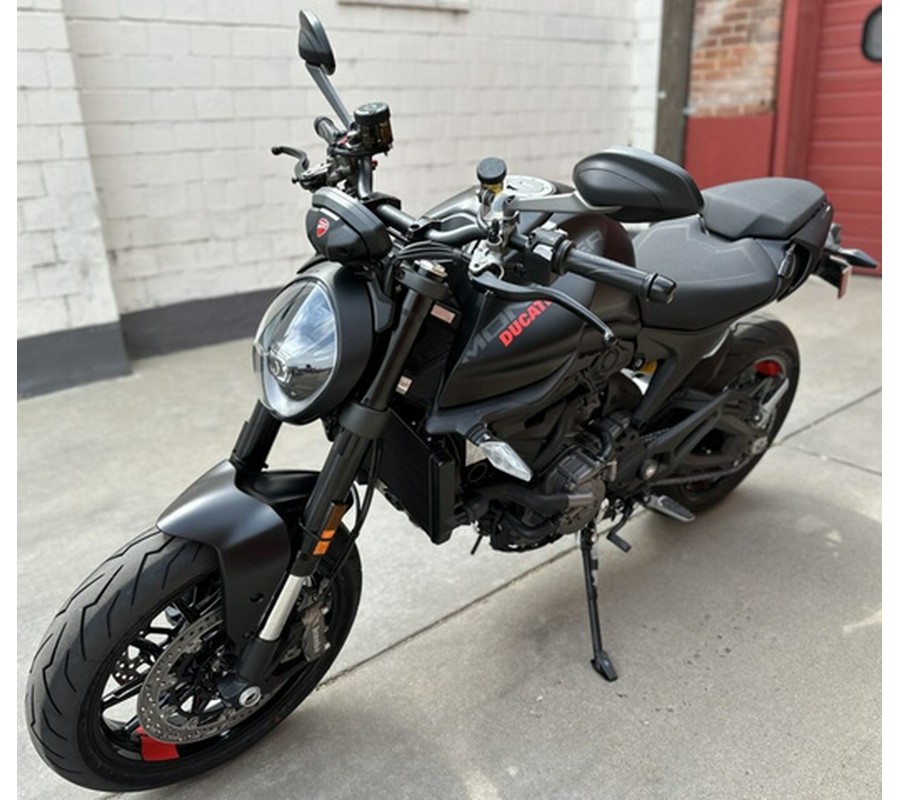 2025 Ducati Monster Dark Stealth