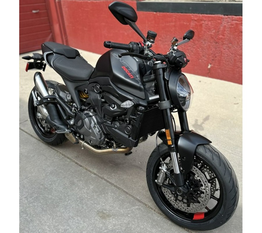 2025 Ducati Monster Dark Stealth