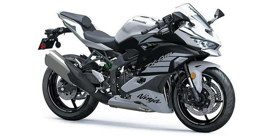 2025 Kawasaki NINJA ZX-4RR KRT