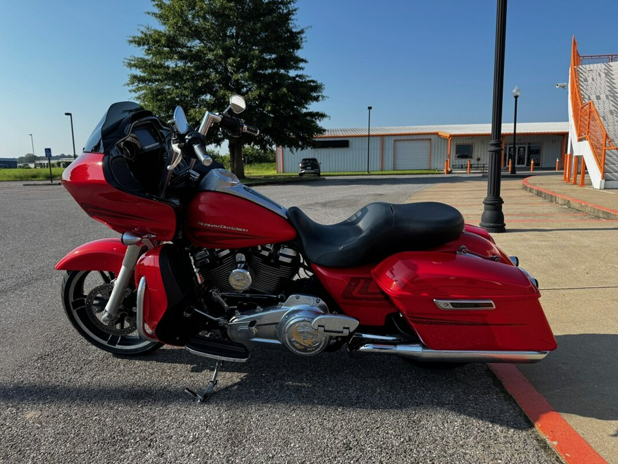 2017 Harley-Davidson® Road Glide® Special Custom Color Laguna Orange