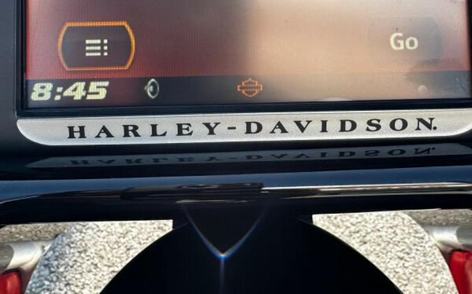 2017 Harley-Davidson® Road Glide® Special Custom Color Laguna Orange