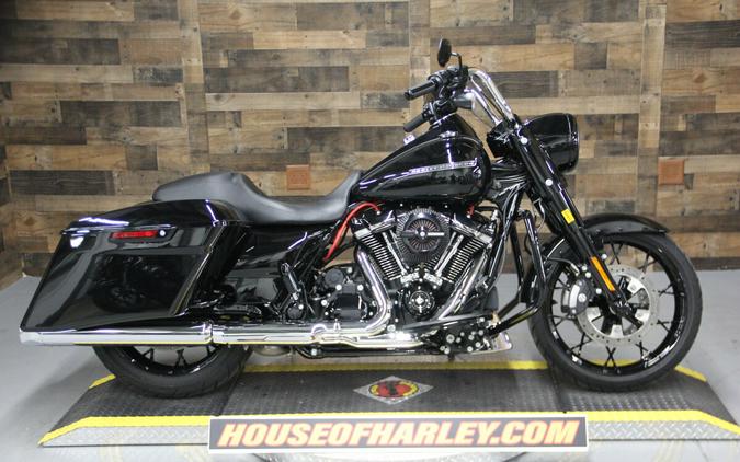 2020 Harley-Davidson Road King Special Black