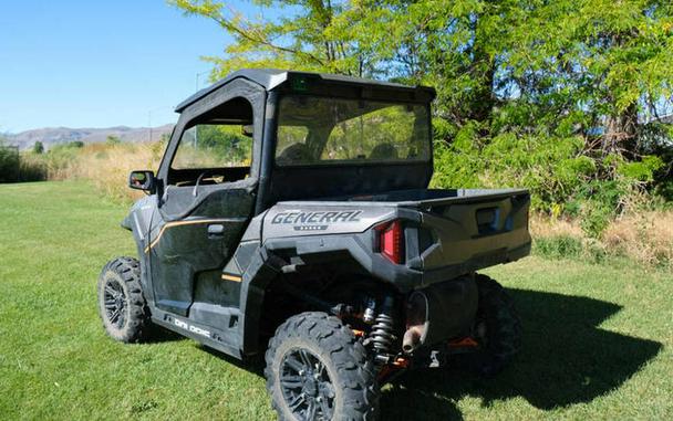 2017 Polaris® GEN10EPS DLX