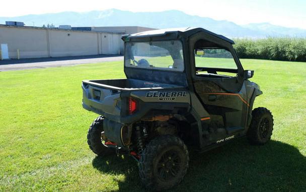 2017 Polaris® GEN10EPS DLX