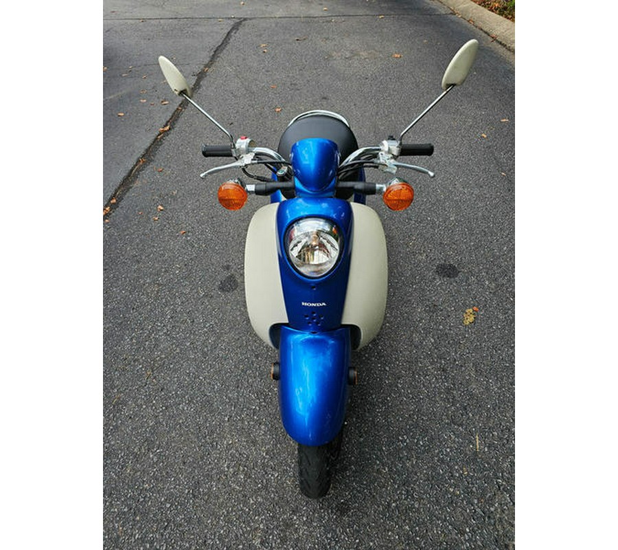 2009 Honda® Metropolitan