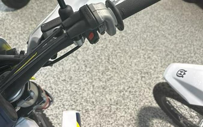 2025 Husqvarna FE 350s