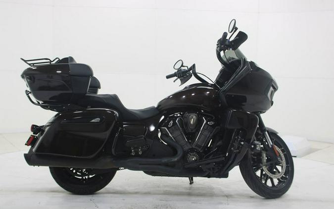2023 Indian Pursuit Dark Horse with Premium Package Black Smoke