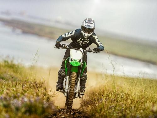 2021 Kawasaki KLX230R S Review (20 Fast Facts for Trail Bike Riders)