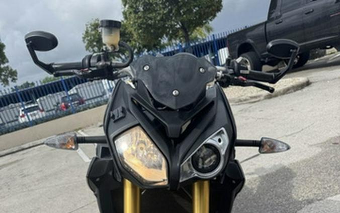 2016 BMW S 1000 R Black Storm Metallic
