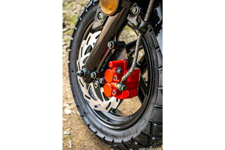 2025 Lance Cabo 125 Midnight Black