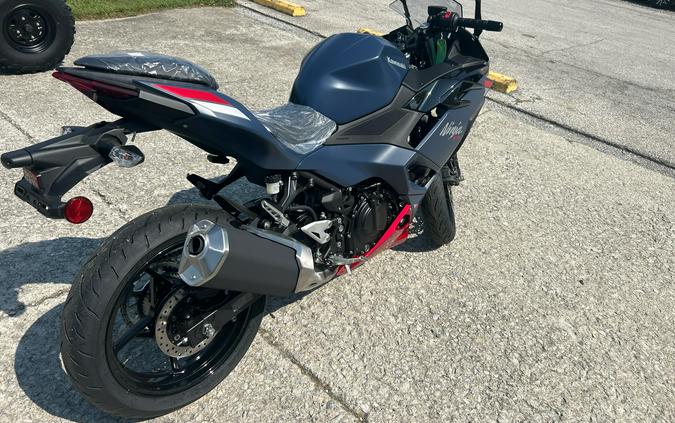 2026 Kawasaki Ninja® 500 ABS