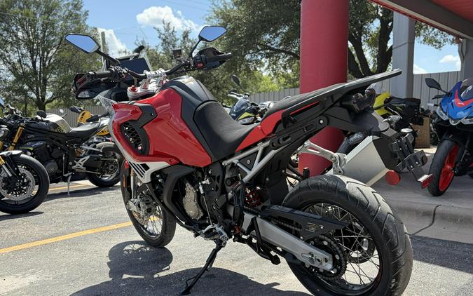 2025 MV Agusta Enduro Veloce