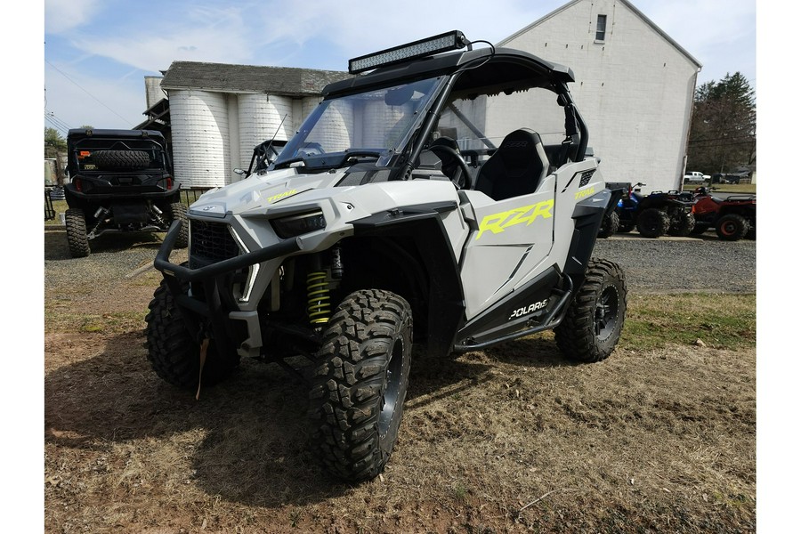 2022 Polaris Industries RZR Trail Ultimate Ghost Gray