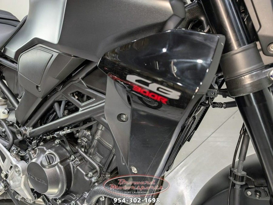 2025 Honda CB300R