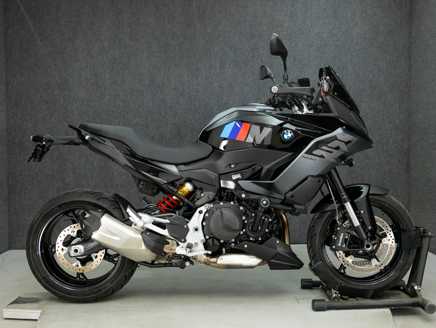 2025 BMW F900XR W/ABS