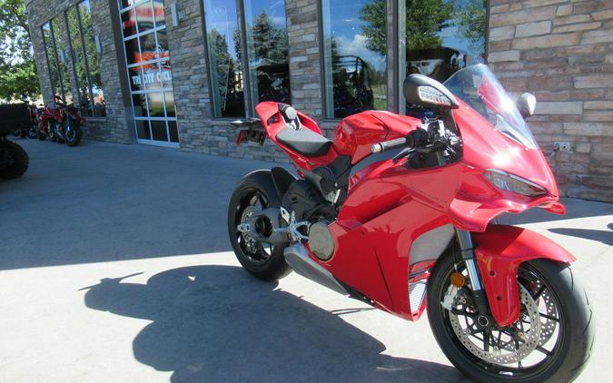 2026 Ducati Panigale V4