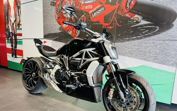 2016 Ducati XDiavel S Thrilling Black